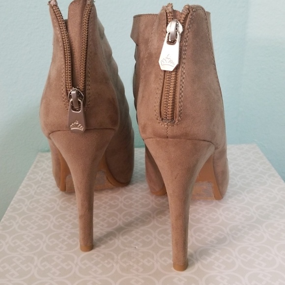 Tope colored boot sandals - Picture 2 of 3